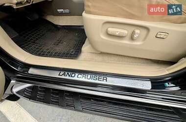 Внедорожник / Кроссовер Toyota Land Cruiser Prado 2008 в 