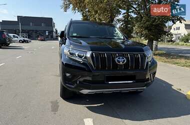 Внедорожник / Кроссовер Toyota Land Cruiser Prado 2021 в Киеве