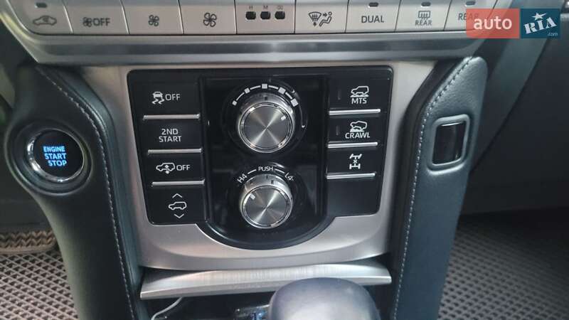 Позашляховик / Кросовер Toyota Land Cruiser Prado 2020 в Львові