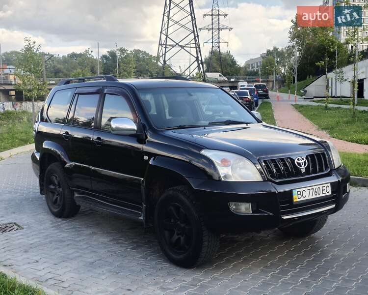 Позашляховик / Кросовер Toyota Land Cruiser Prado 2005 в Львові