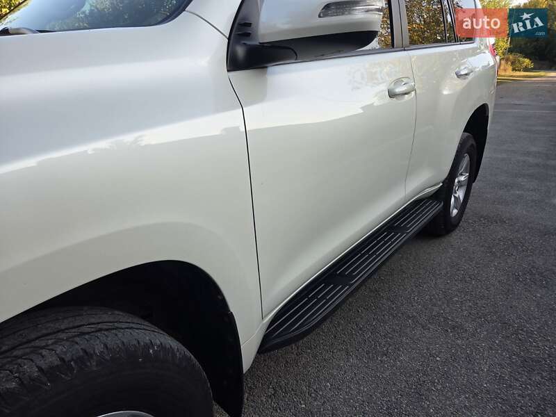 Внедорожник / Кроссовер Toyota Land Cruiser Prado 2014 в Каменском фото 4 Внедорожник / Кроссовер Toyota Land Cruiser Prado 2014 в Каменском