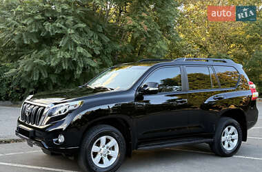 Внедорожник / Кроссовер Toyota Land Cruiser Prado 2016 в Киеве