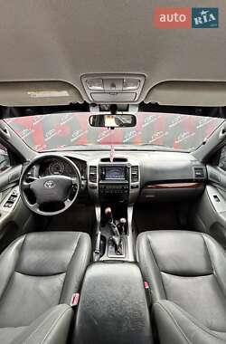 Внедорожник / Кроссовер Toyota Land Cruiser Prado 2006 в 
