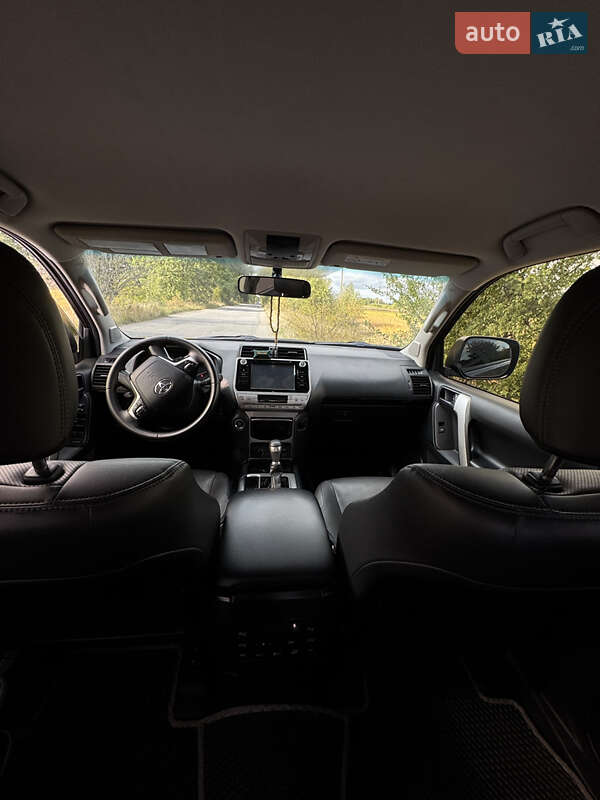 Позашляховик / Кросовер Toyota Land Cruiser Prado 2019 в Вінниці фото 27 Позашляховик / Кросовер Toyota Land Cruiser Prado 2019 в Вінниці