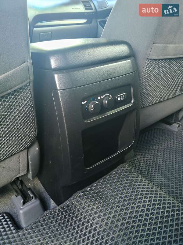 Позашляховик / Кросовер Toyota Land Cruiser Prado 2006 в Києві