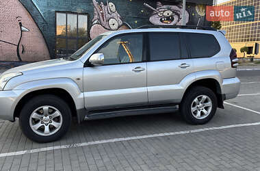 Внедорожник / Кроссовер Toyota Land Cruiser Prado 2006 в  фото 2 Внедорожник / Кроссовер Toyota Land Cruiser Prado 2006 в