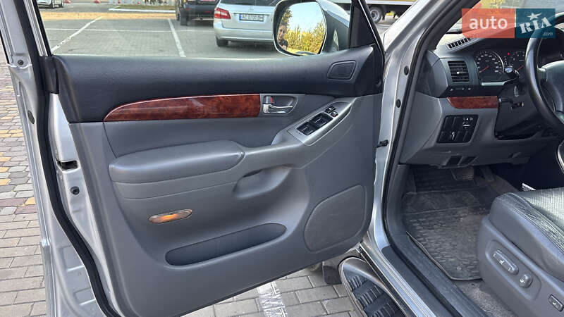 Внедорожник / Кроссовер Toyota Land Cruiser Prado 2006 в Луцке