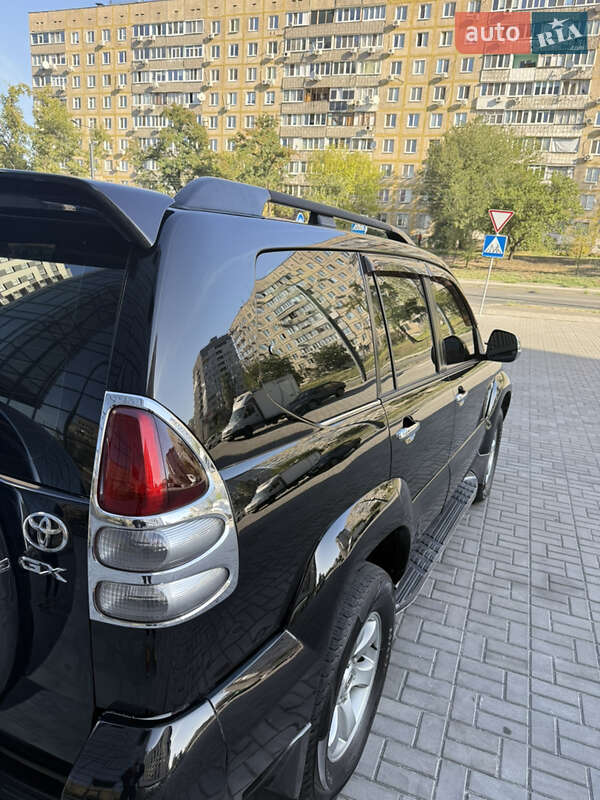 Позашляховик / Кросовер Toyota Land Cruiser Prado 2004 в Дніпрі