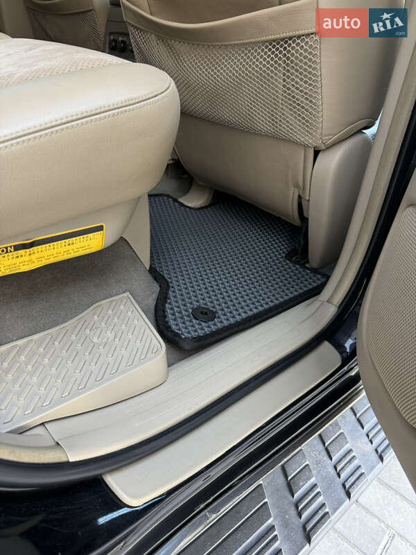 Позашляховик / Кросовер Toyota Land Cruiser Prado 2004 в Дніпрі