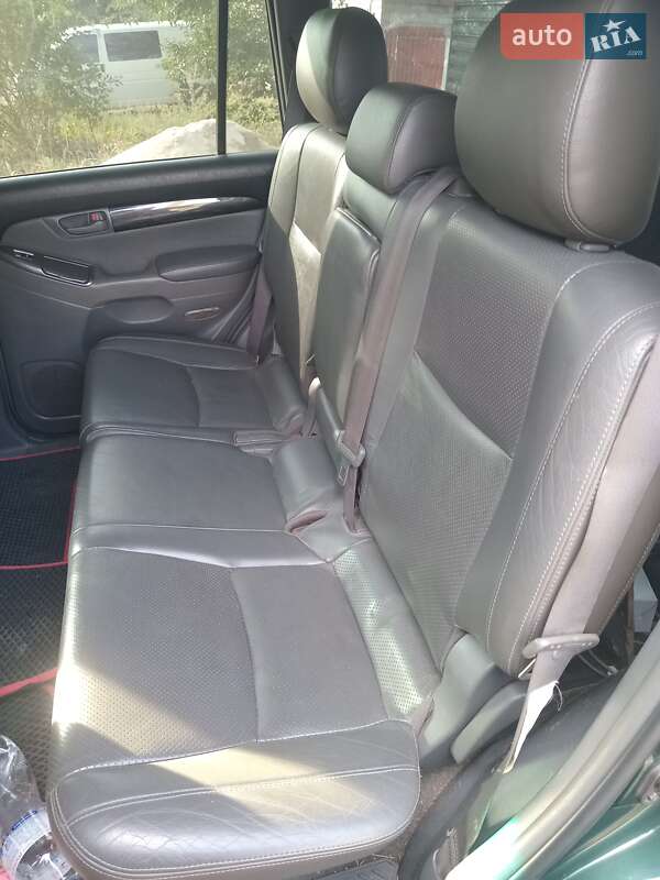 Позашляховик / Кросовер Toyota Land Cruiser Prado 2007 в Дніпрі