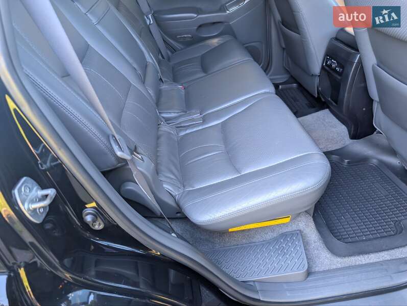 Внедорожник / Кроссовер Toyota Land Cruiser Prado 2006 в Ровно