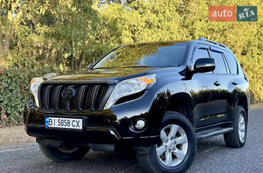Внедорожник / Кроссовер Toyota Land Cruiser Prado 2015 в 