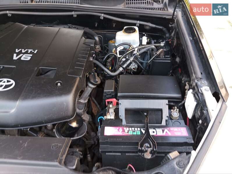 Внедорожник / Кроссовер Toyota Land Cruiser Prado 2008 в Киеве