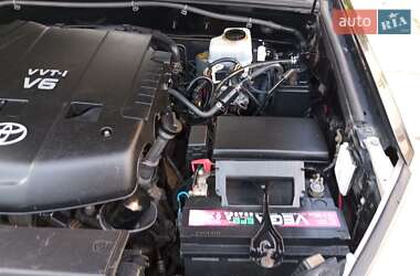 Внедорожник / Кроссовер Toyota Land Cruiser Prado 2008 в 