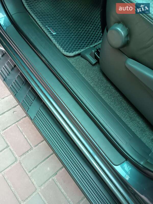 Внедорожник / Кроссовер Toyota Land Cruiser Prado 2005 в Киеве