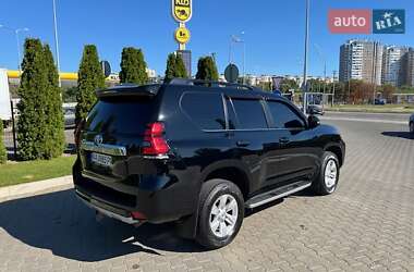 Позашляховик / Кросовер Toyota Land Cruiser Prado 2019 в  фото 3 Позашляховик / Кросовер Toyota Land Cruiser Prado 2019 в