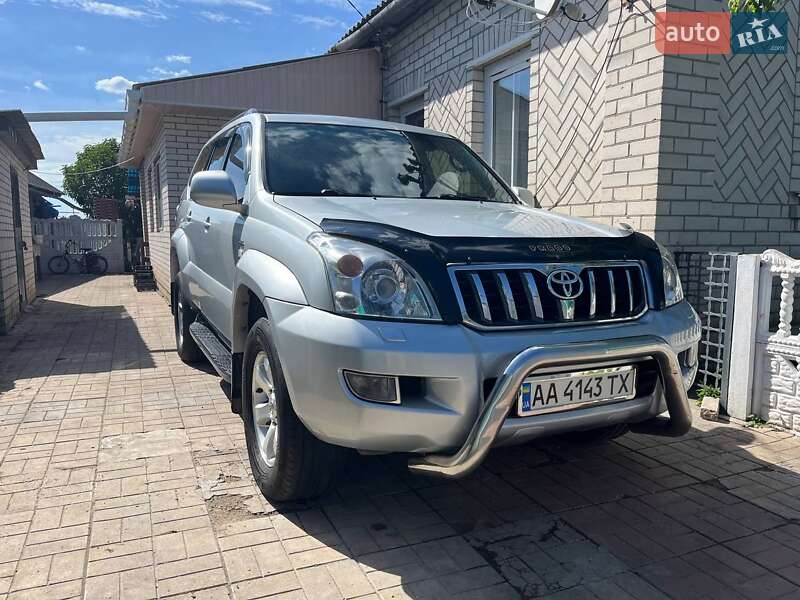 Внедорожник / Кроссовер Toyota Land Cruiser Prado 2003 в Киеве