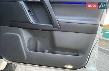 Внедорожник / Кроссовер Toyota Land Cruiser Prado 2010 в 