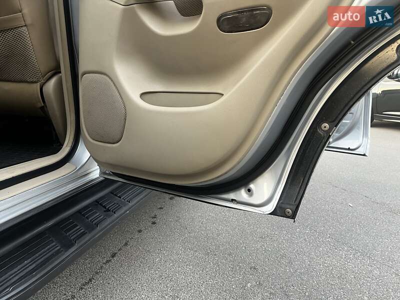 Внедорожник / Кроссовер Toyota Land Cruiser Prado 2004 в Чернигове