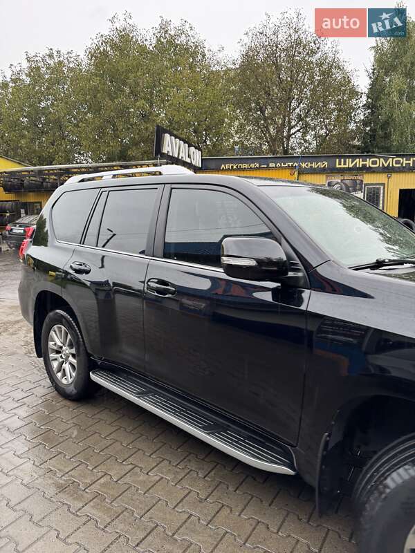 Внедорожник / Кроссовер Toyota Land Cruiser Prado 2019 в Хмельницком