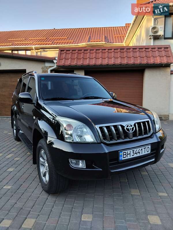 Внедорожник / Кроссовер Toyota Land Cruiser Prado 2008 в 