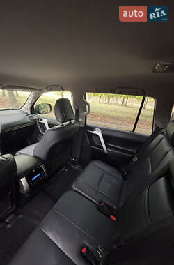 Внедорожник / Кроссовер Toyota Land Cruiser Prado 2020 в 