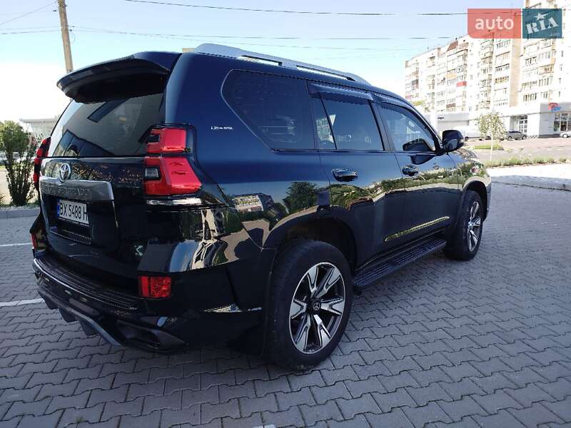 Позашляховик / Кросовер Toyota Land Cruiser Prado 2019 в Хмельницькому