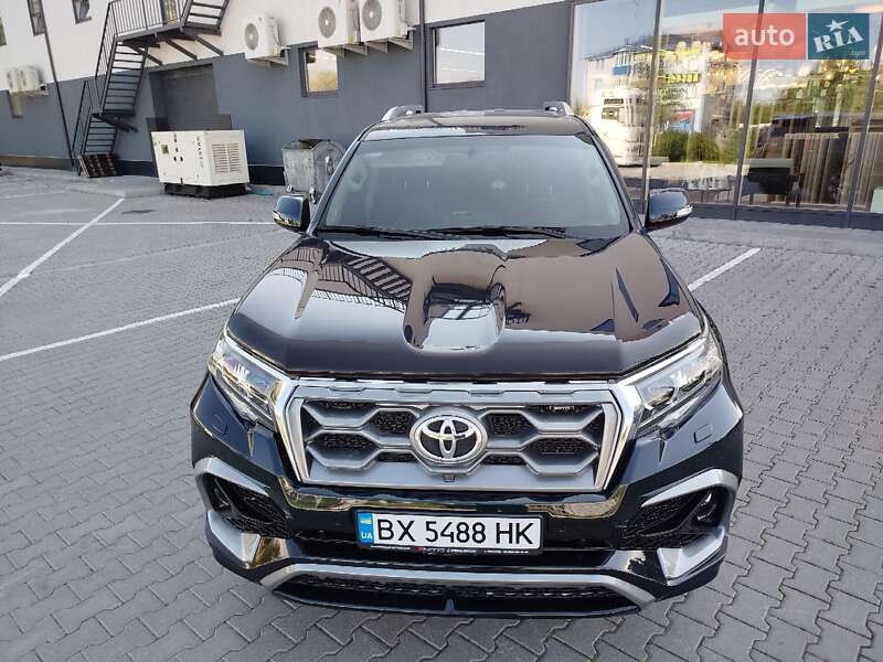 Позашляховик / Кросовер Toyota Land Cruiser Prado 2019 в Хмельницькому