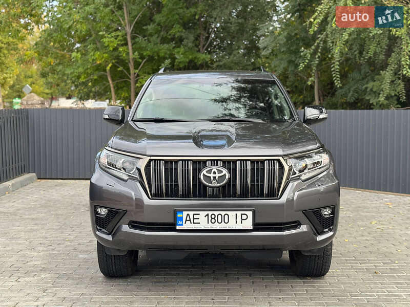 Toyota Land Cruiser Prado 2021