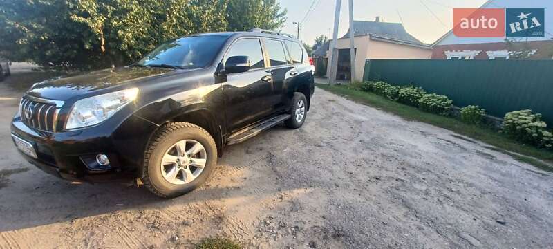 Внедорожник / Кроссовер Toyota Land Cruiser Prado 2012 в Ахтырке фото 9 Внедорожник / Кроссовер Toyota Land Cruiser Prado 2012 в Ахтырке