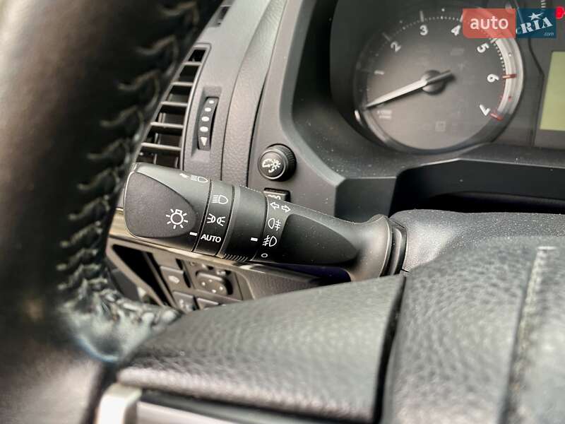 Внедорожник / Кроссовер Toyota Land Cruiser Prado 2019 в Киеве