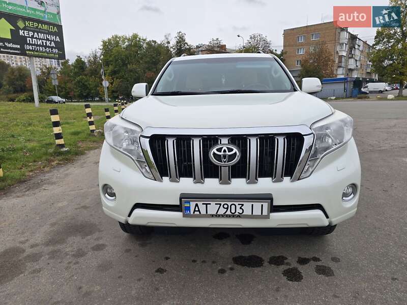 Позашляховик / Кросовер Toyota Land Cruiser Prado 2014 в Києві фото 13 Позашляховик / Кросовер Toyota Land Cruiser Prado 2014 в Києві
