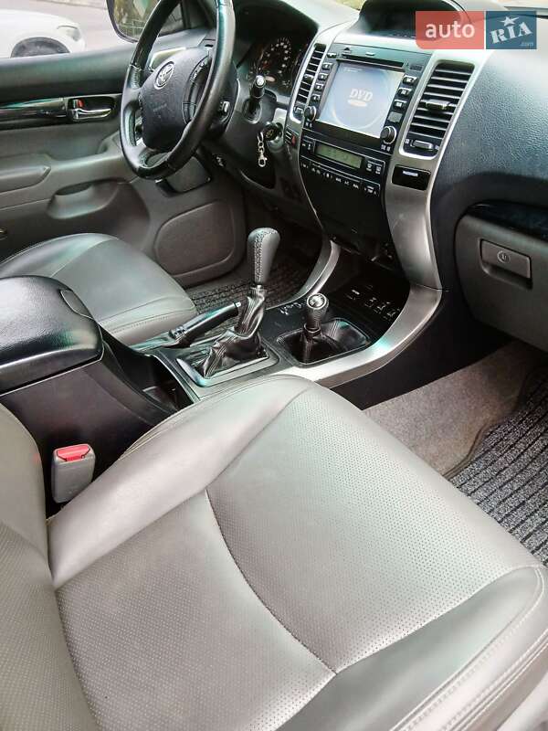Внедорожник / Кроссовер Toyota Land Cruiser Prado 2008 в Харькове фото 23 Внедорожник / Кроссовер Toyota Land Cruiser Prado 2008 в Харькове