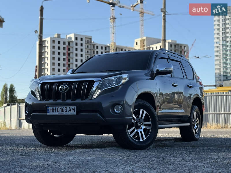Внедорожник / Кроссовер Toyota Land Cruiser Prado 2013 в Одессе