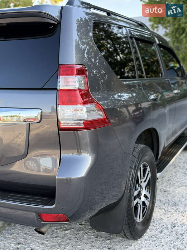 Внедорожник / Кроссовер Toyota Land Cruiser Prado 2013 в Одессе
