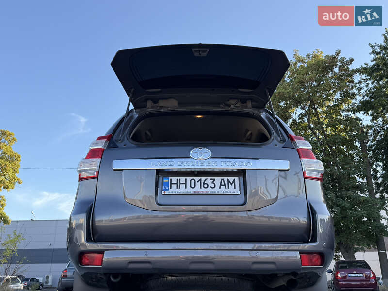 Внедорожник / Кроссовер Toyota Land Cruiser Prado 2013 в Одессе