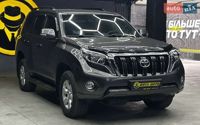 Toyota Land Cruiser Prado 2015