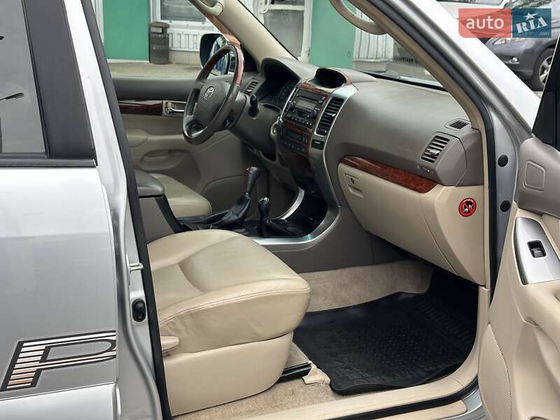 Внедорожник / Кроссовер Toyota Land Cruiser Prado 2006 в Киеве фото 25 Внедорожник / Кроссовер Toyota Land Cruiser Prado 2006 в Киеве