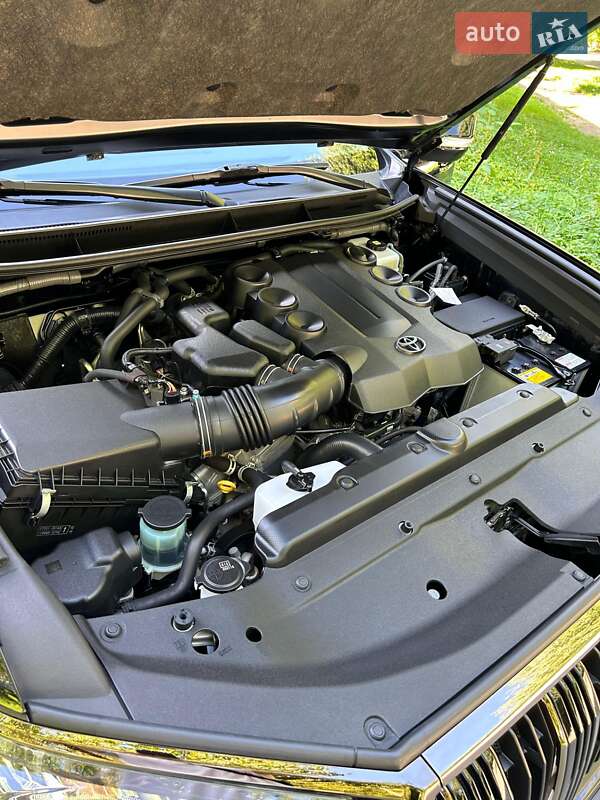 Позашляховик / Кросовер Toyota Land Cruiser Prado 2022 в Яремчі фото 11 Позашляховик / Кросовер Toyota Land Cruiser Prado 2022 в Яремчі