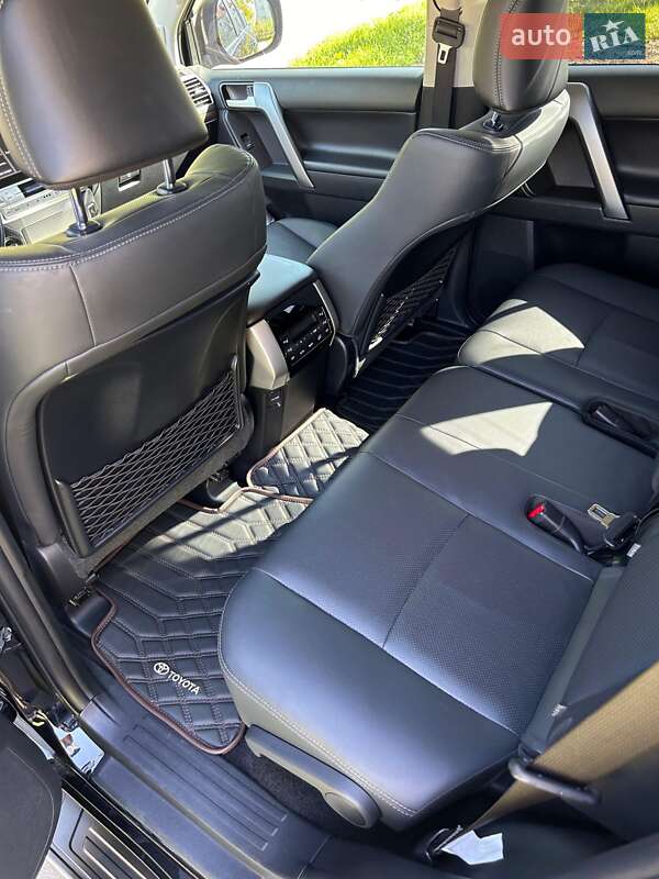 Позашляховик / Кросовер Toyota Land Cruiser Prado 2022 в Яремчі фото 27 Позашляховик / Кросовер Toyota Land Cruiser Prado 2022 в Яремчі