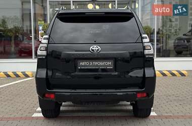 Внедорожник / Кроссовер Toyota Land Cruiser Prado 2023 в 
