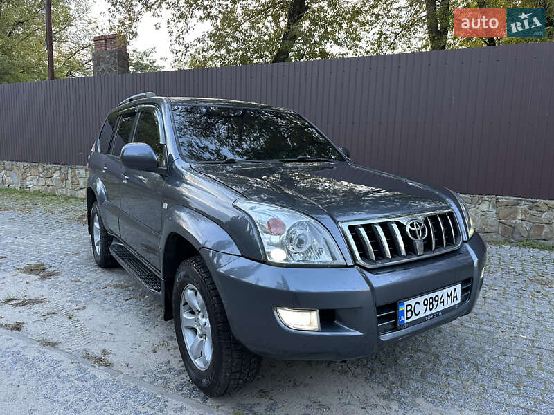 Внедорожник / Кроссовер Toyota Land Cruiser Prado 2005 в Львове