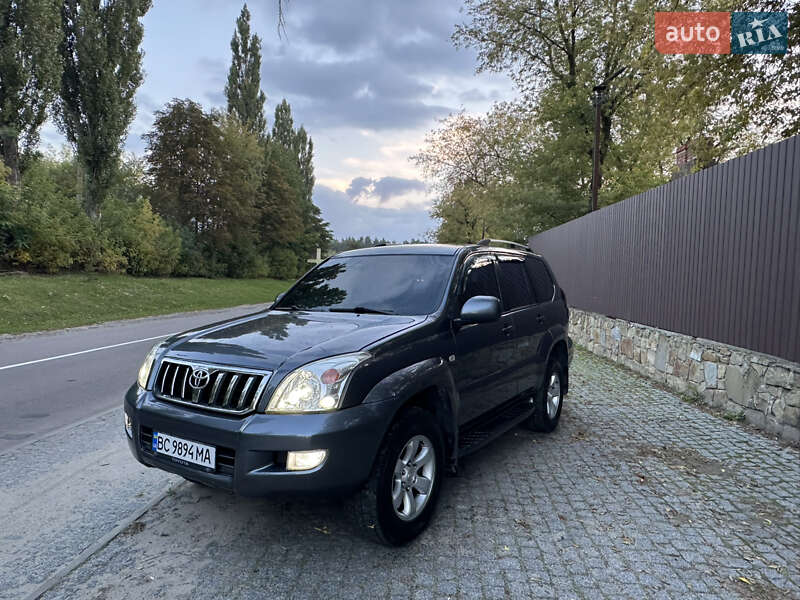 Внедорожник / Кроссовер Toyota Land Cruiser Prado 2005 в Львове
