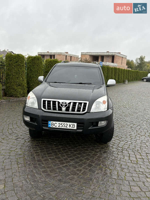 Позашляховик / Кросовер Toyota Land Cruiser Prado 2007 в Жовкві