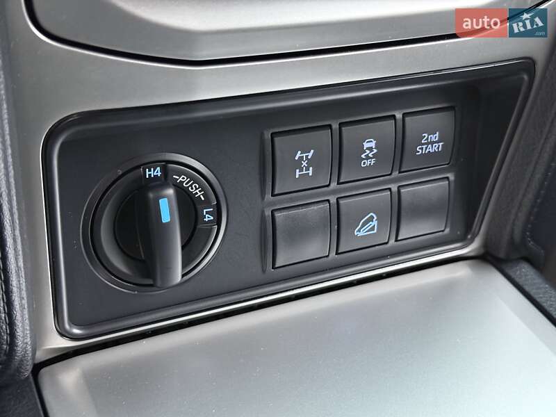 Внедорожник / Кроссовер Toyota Land Cruiser Prado 2020 в Харькове фото 20 Внедорожник / Кроссовер Toyota Land Cruiser Prado 2020 в Харькове