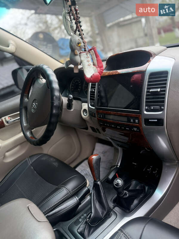Внедорожник / Кроссовер Toyota Land Cruiser Prado 2007 в Чернигове