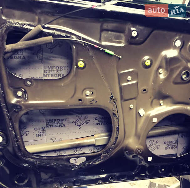 Внедорожник / Кроссовер Toyota Land Cruiser Prado 2008 в Одессе фото 36 Внедорожник / Кроссовер Toyota Land Cruiser Prado 2008 в Одессе