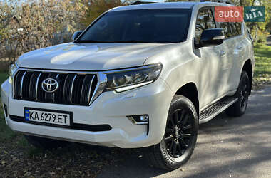 Внедорожник / Кроссовер Toyota Land Cruiser Prado 2019 в Киеве