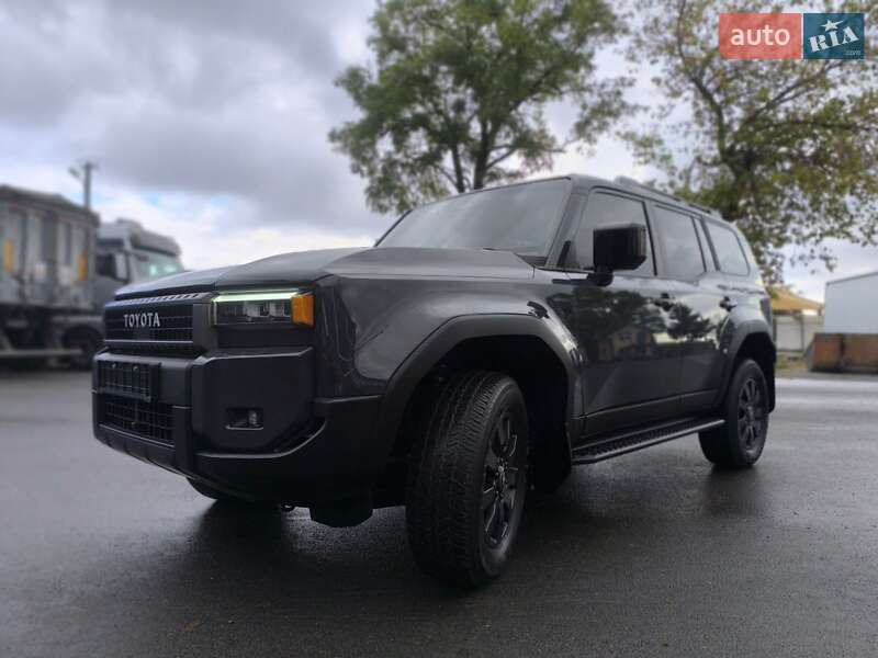 Внедорожник / Кроссовер Toyota Land Cruiser Prado 2025 в Джулинке