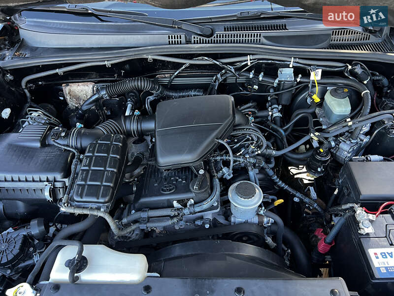 Позашляховик / Кросовер Toyota Land Cruiser Prado 2005 в Запоріжжі фото 11 Позашляховик / Кросовер Toyota Land Cruiser Prado 2005 в Запоріжжі